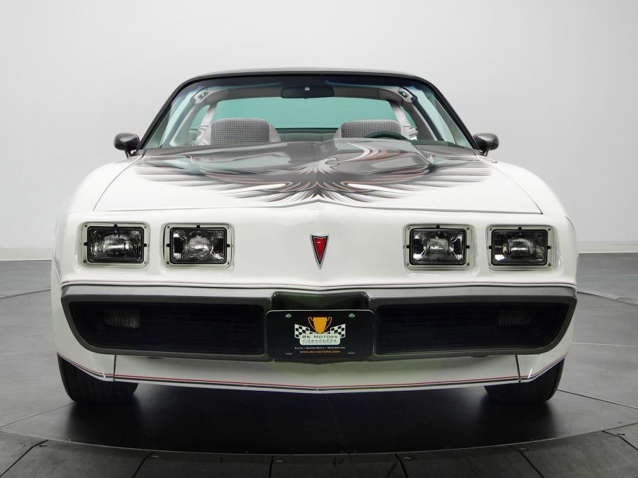  Pontiac Firebird Turbo Trans Am 1980 года  (фото 6 из 9)